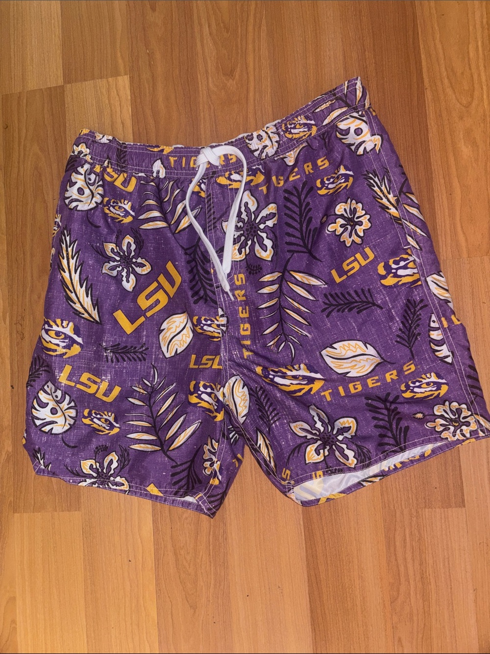 LSU TIGERS Beach Pool Swim Shorts Purple Gold Tropical Men’s XL